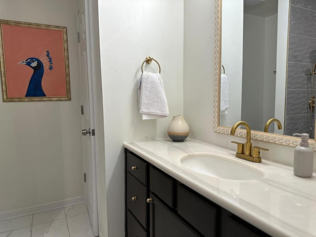 Vine City Home - Duplex - 3 Mins From Gwcc & Mercedes- Benz Stadium Atlanta Esterno foto